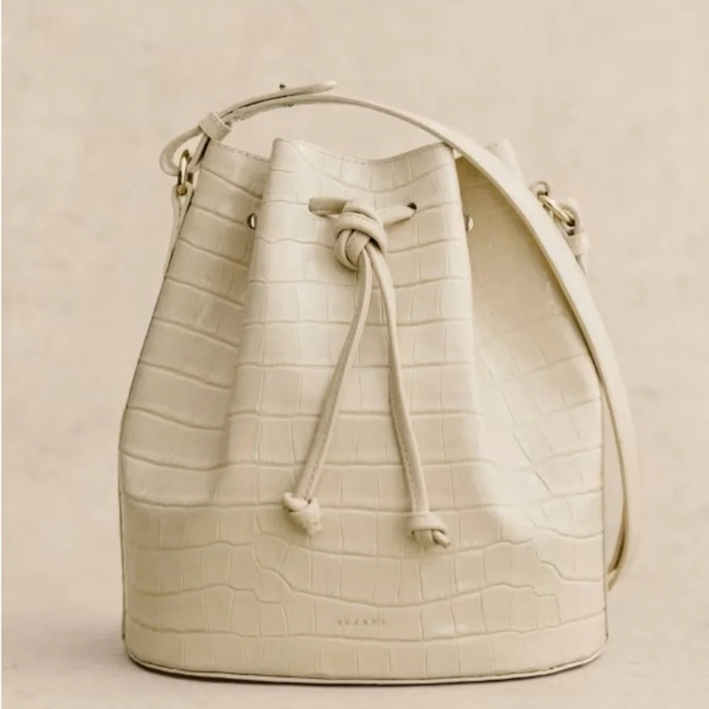 Sézane Farrow Bag Purse in Ecru Croco Croc Print Croc NIB - Picture 1 of 7
